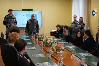 Старшеклассники Братского района побывали с экскурсией на БрАЗе