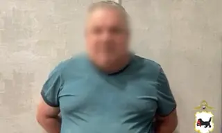 61-летнего жителя Иркутска, который пугал ножом детей, отправили под домашний арест 