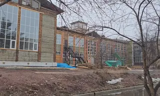 Компания из Ангарска расторгла контракт на завершение капремонта Дома спорта «Ленком» в Братске