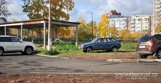 За парковку автомобилей в неположенных местах во дворах Братска с начала года наложили штрафов примерно на 4 миллиона рублей